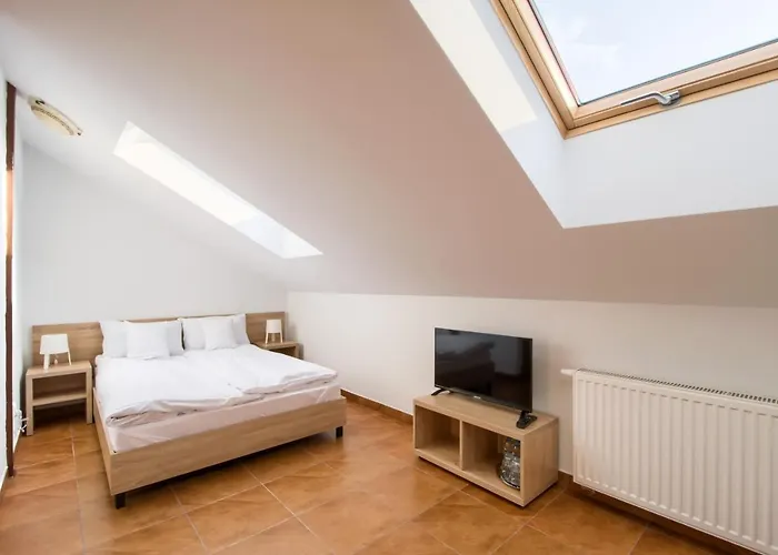 Patra Bed and breakfast 3*