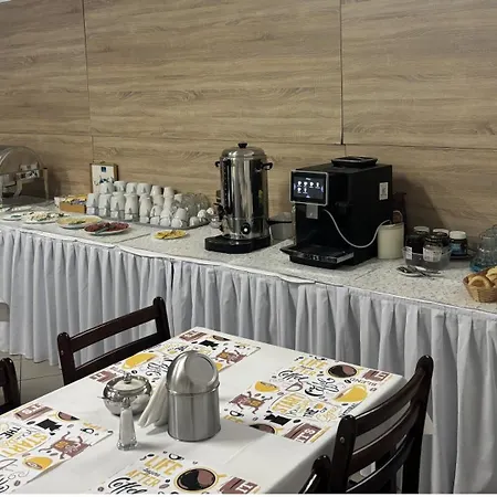 Patra 3* 바르샤바