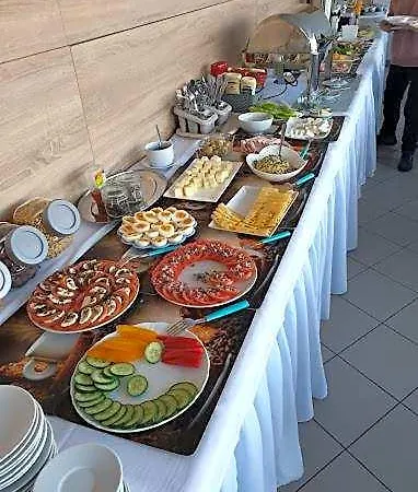 Patra 3*