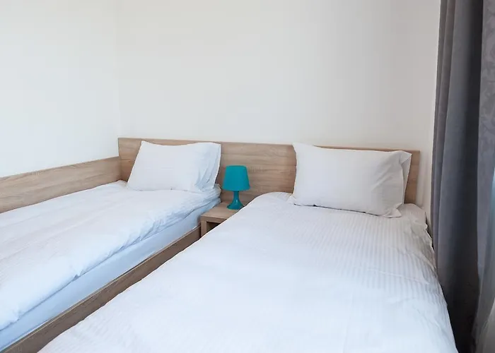 Bed & Breakfast Patra 3*