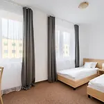 Nocleg ze śniadaniem Patra Warszawa