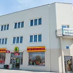 Patra Panzió