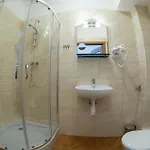 Patra 3*
